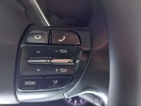 Hyundai Elantra, снимка 9