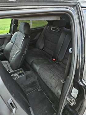 BMW 318 IS, снимка 9