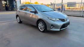 Toyota Auris 1.6 БЕНЗИН, снимка 3