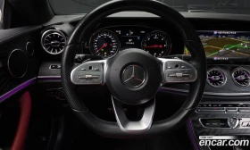 Mercedes-Benz E 220 E220d Coupe, снимка 13