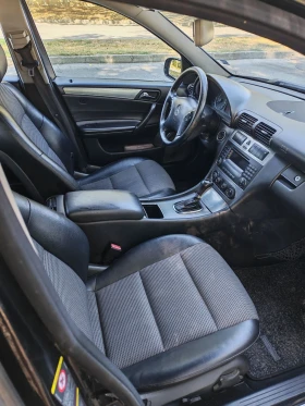 Mercedes-Benz C 220 Facelif* Automatik* 150k.c*  - 2200 € - 92333748 6