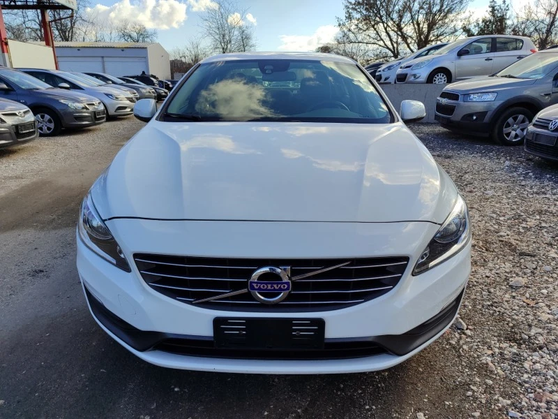 Volvo S60 2.0 D3 Kinetic, снимка 6 - Автомобили и джипове - 44013249