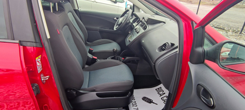 Seat Altea 1.6i 102к.с , снимка 10 - Автомобили и джипове - 44569559