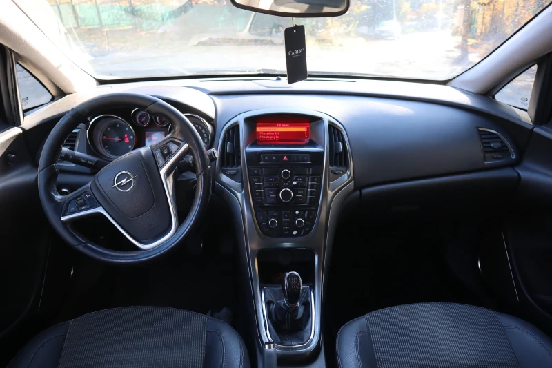 Opel Astra 1.7 CDTI, снимка 6 - Автомобили и джипове - 47890850