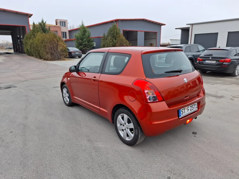 Suzuki Swift, снимка 8 - Автомобили и джипове - 48585158