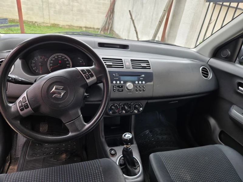 Suzuki Swift, снимка 10 - Автомобили и джипове - 49609922