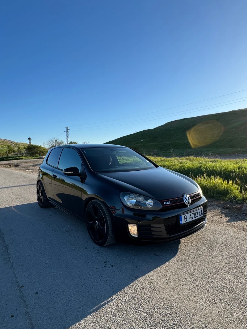 VW Golf GTI 2.0T 235, снимка 9 - Автомобили и джипове - 52056071