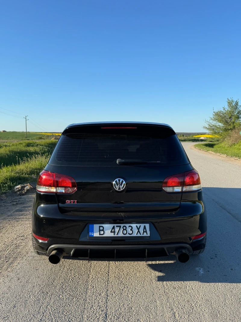 VW Golf GTI 2.0T 235, снимка 6 - Автомобили и джипове - 52056071