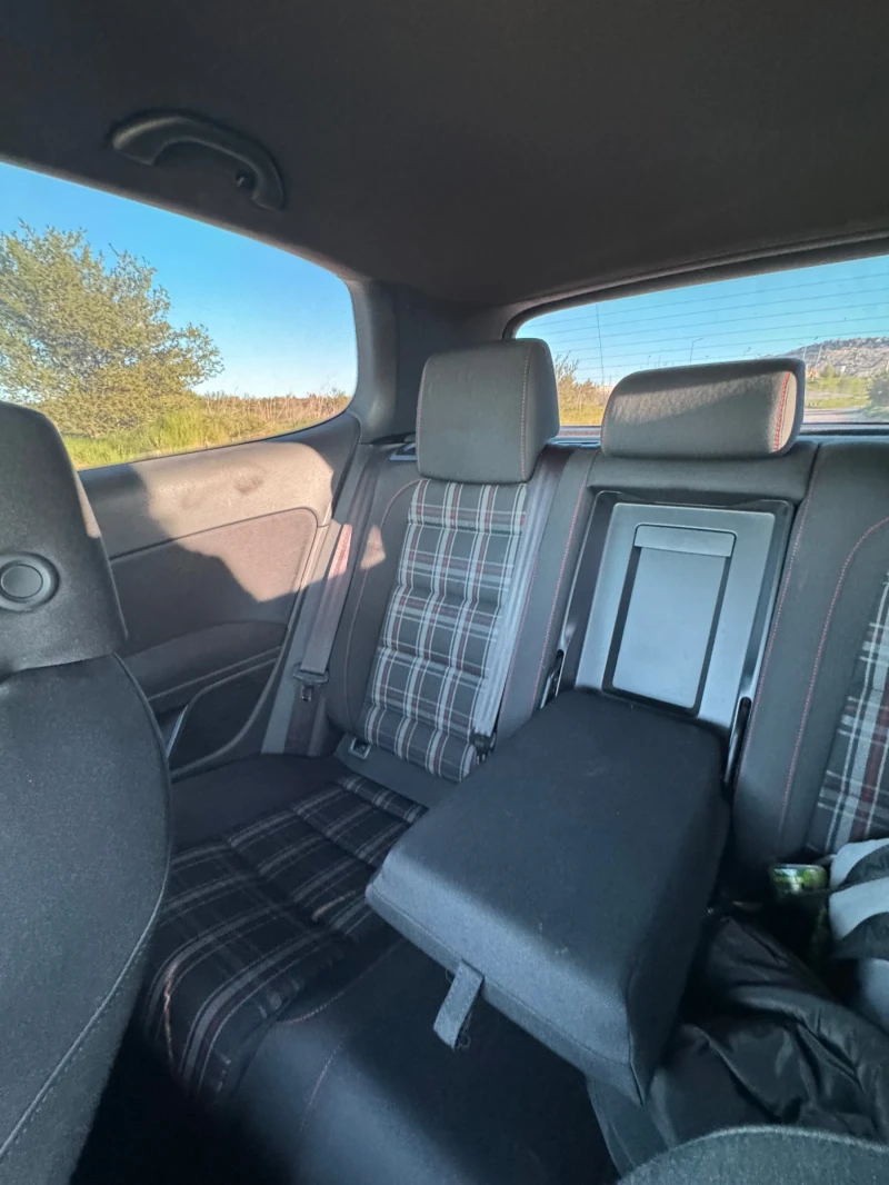 VW Golf GTI 2.0T 235, снимка 14 - Автомобили и джипове - 52056071