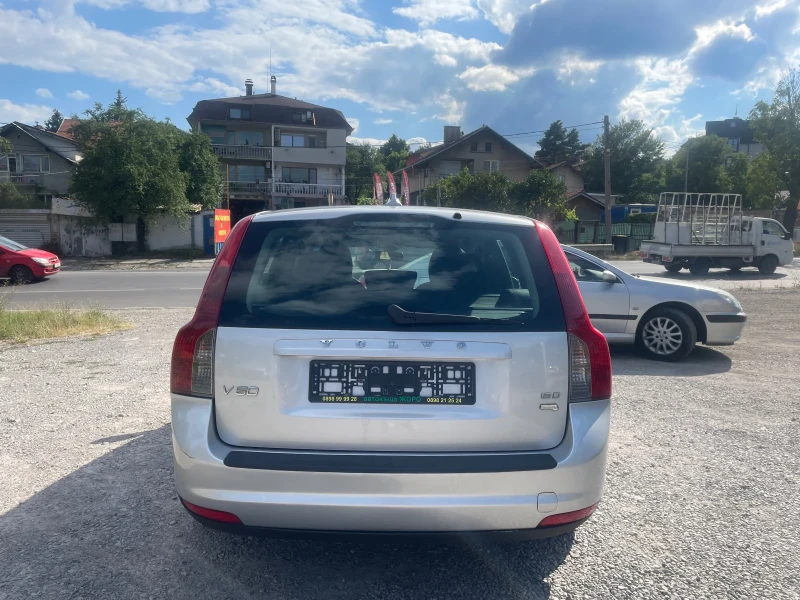 Volvo V50 1.6 D, 109 коня, FACELIFT, снимка 4 - Автомобили и джипове - 50993203