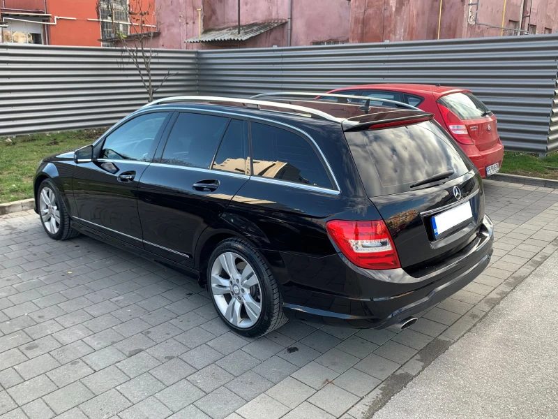 Mercedes-Benz C 220 CDI, AMG LINE, AVANTGARD, FULL SERVICE, NAVI, снимка 4 - Автомобили и джипове - 52300508