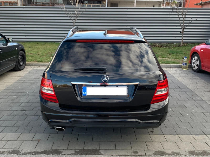 Mercedes-Benz C 220 CDI, AMG LINE, AVANTGARD, FULL SERVICE, NAVI, снимка 6 - Автомобили и джипове - 52300508