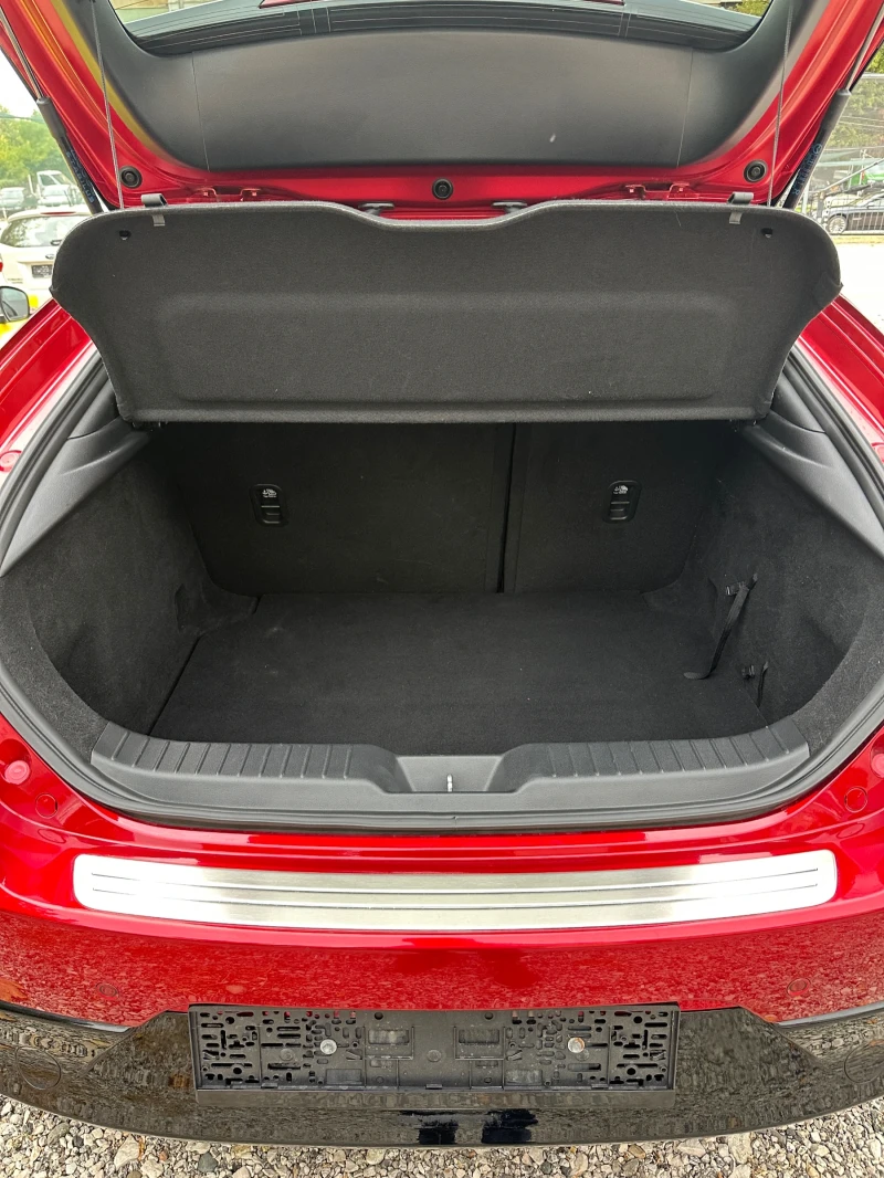 Mazda 3 Skyactiv-G.M Hybrid, снимка 7 - Автомобили и джипове - 51854055