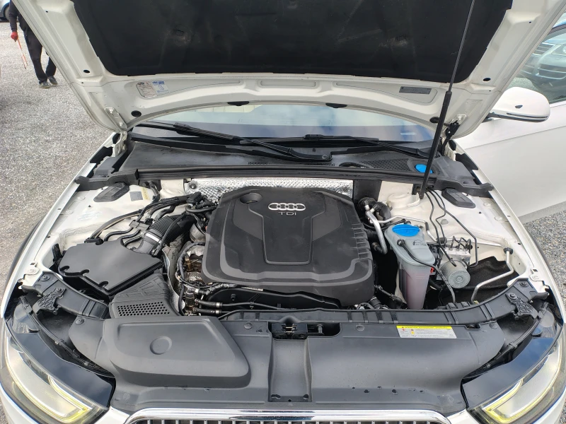 Audi A4 Allroad 2.0 D, снимка 15 - Автомобили и джипове - 52048911