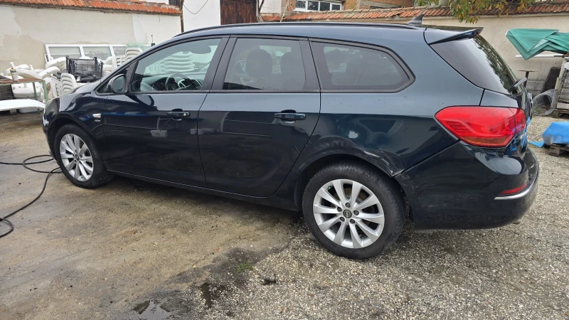 Opel Astra Active, снимка 9 - Автомобили и джипове - 52186447