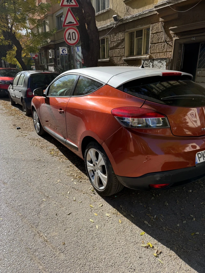Renault Megane, снимка 4 - Автомобили и джипове - 52793646