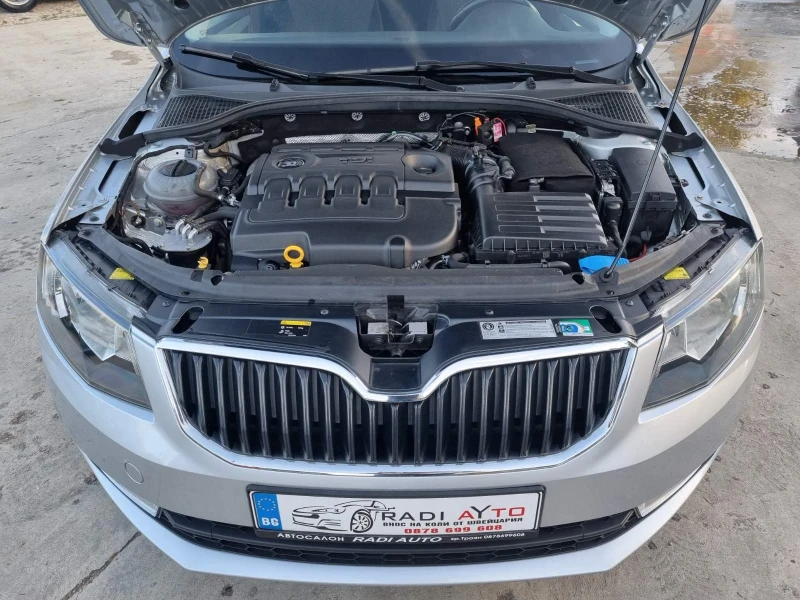 Skoda Octavia 2.0TDi 4x4 ШВЕЙЦАРИЯ, снимка 5 - Автомобили и джипове - 52270308