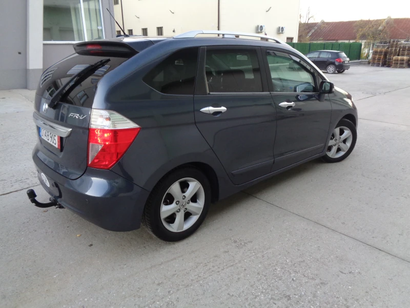Honda Fr-v 2.0-16V-150-ШВЕЙЦАРИЯ-БАРТЕР-ЛИЗИНГ, снимка 4 - Автомобили и джипове - 52404616