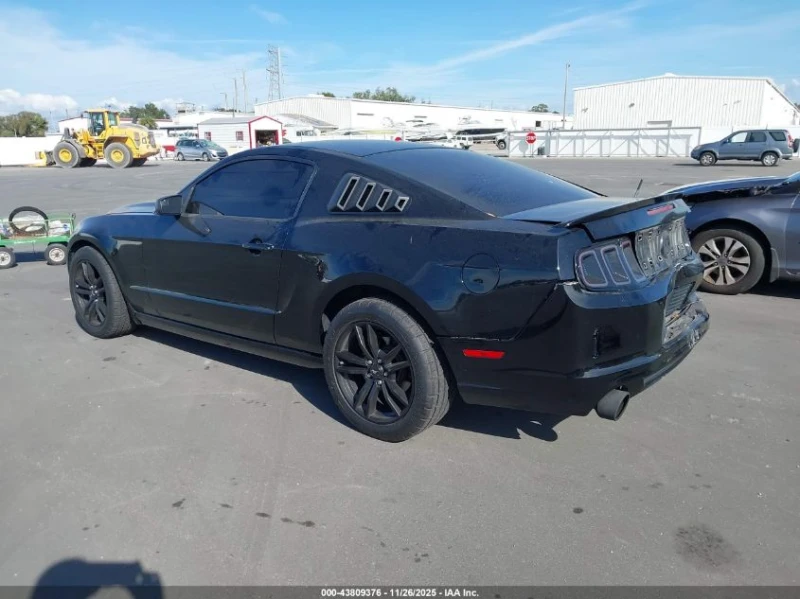 Ford Mustang 3.7L V-6 DOHC, VVT, 305HP Rear Wheel Drive, снимка 8 - Автомобили и джипове - 52775548
