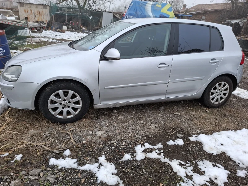 VW Golf 2.0 тди 140 кс., снимка 4 - Автомобили и джипове - 53204276