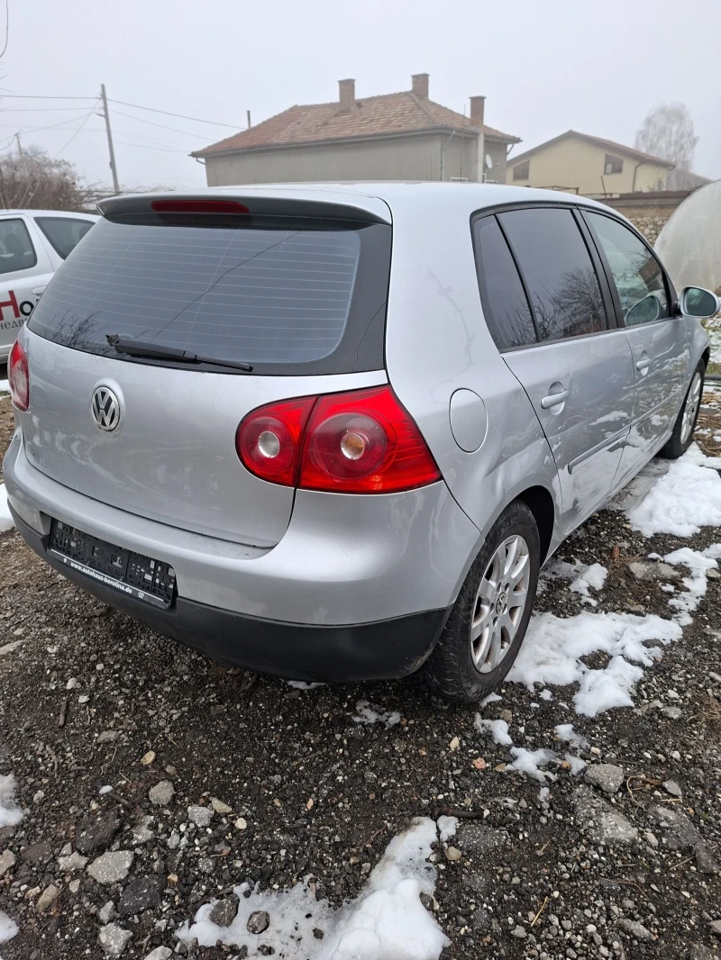VW Golf 2.0 тди 140 кс., снимка 3 - Автомобили и джипове - 53204276