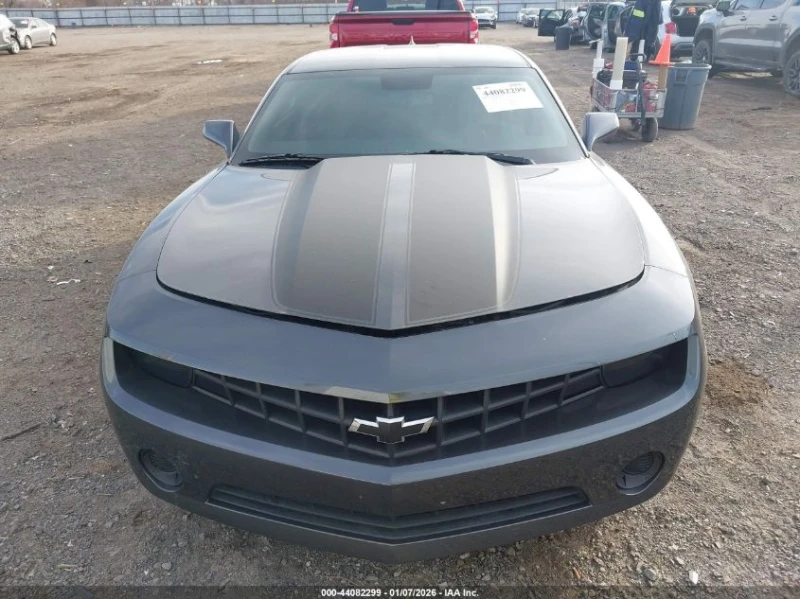 Chevrolet Camaro 3.6L V-6 DI, DOHC, VVT, 304HP Rear Wheel Drive, снимка 4 - Автомобили и джипове - 53371254