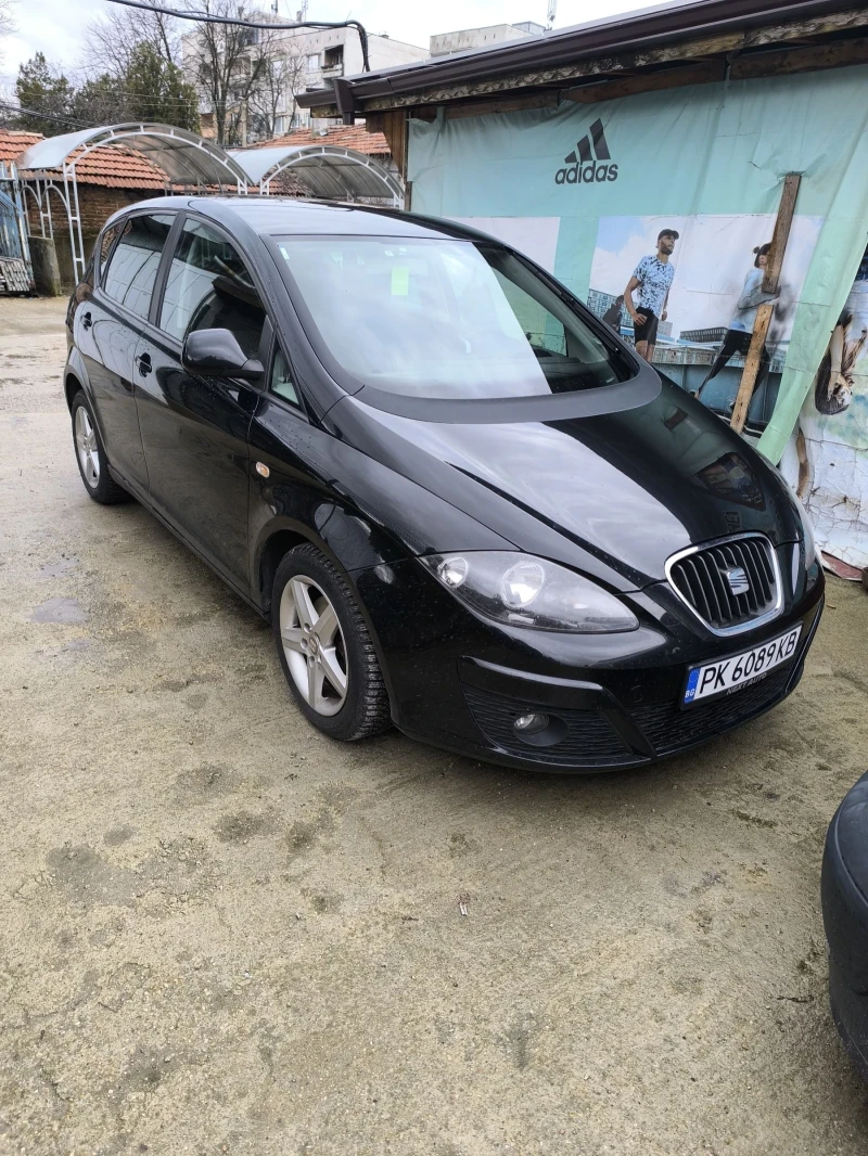 Seat Altea 1.6 дизел 2011г, снимка 6 - Автомобили и джипове - 53393137