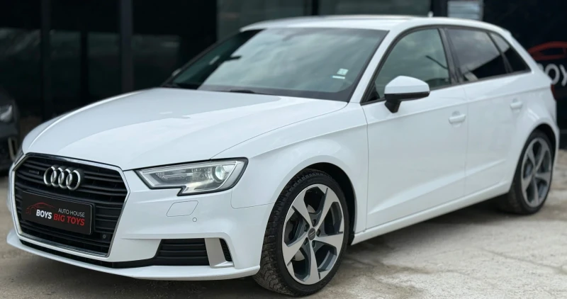 Audi A3 Facelift* 2.0TDI* Quattro* 4x4* БялаПерла* Navi* У, снимка 6 - Автомобили и джипове - 53558522