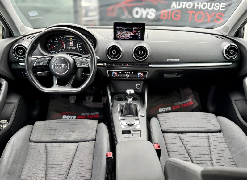 Audi A3 Facelift* 2.0TDI* Quattro* 4x4* БялаПерла* Navi* У, снимка 11 - Автомобили и джипове - 53558522