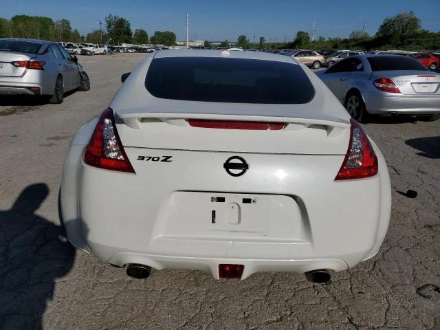 Nissan 370Z  - изображение 6