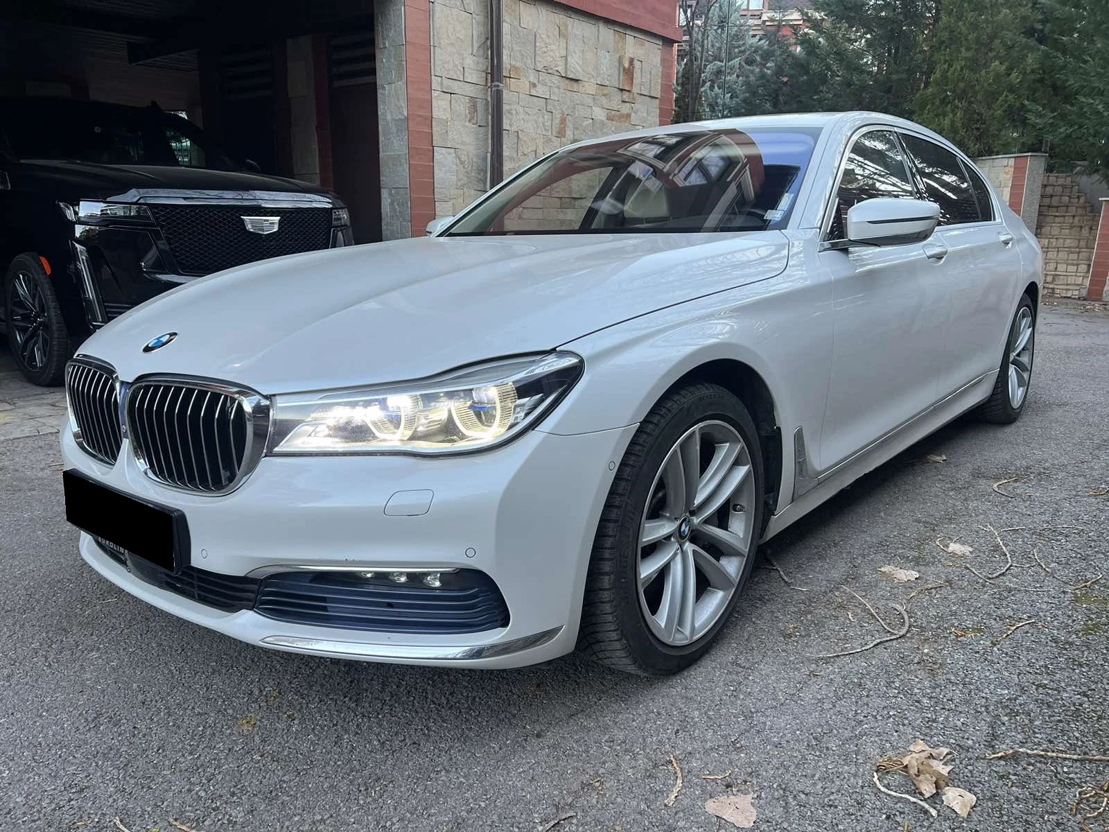 BMW 750 Li xDrive B&W FULL !! - [1] 