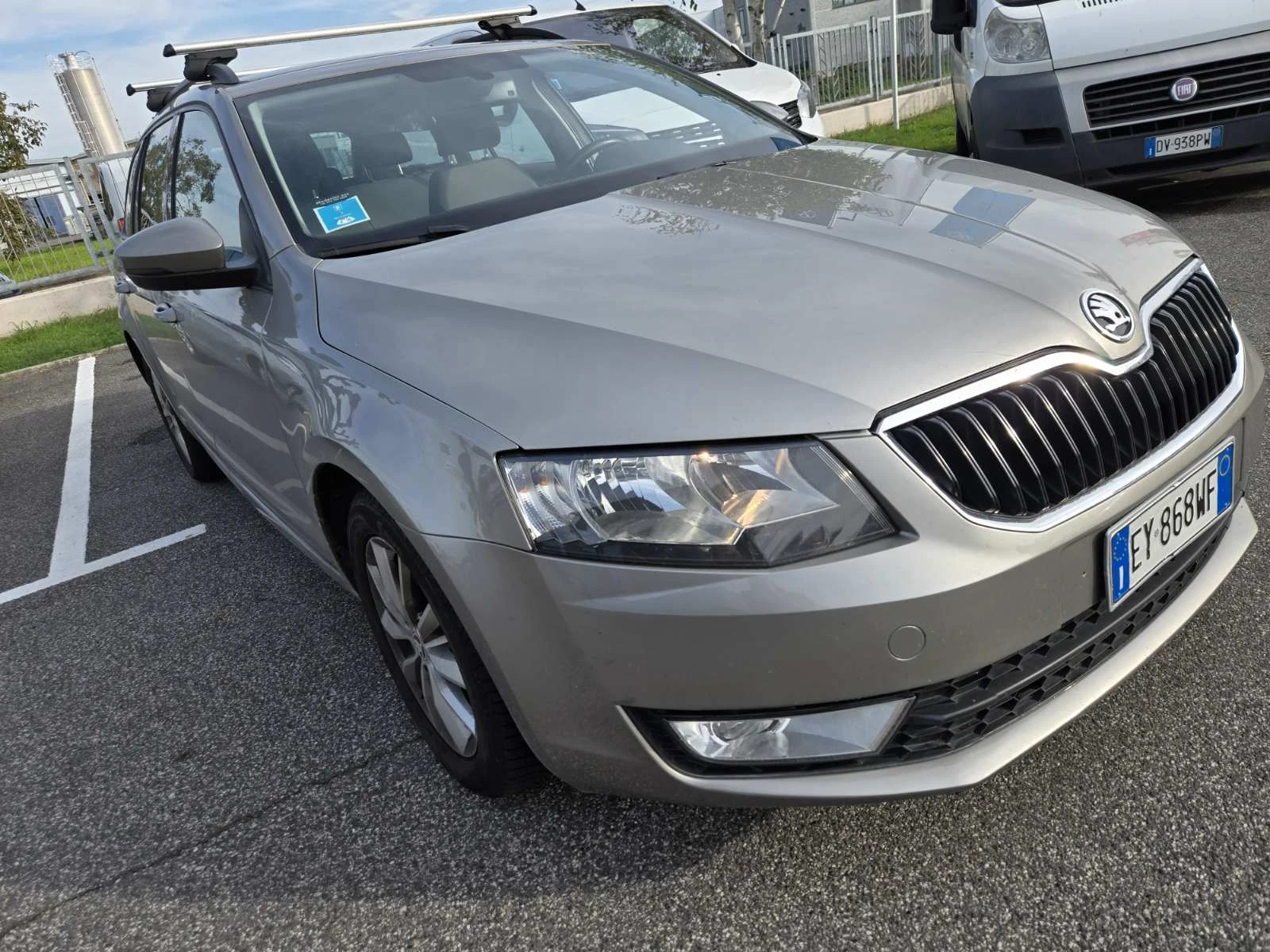 Skoda Octavia 1.6-DSG NAVI. TOP. - изображение 2