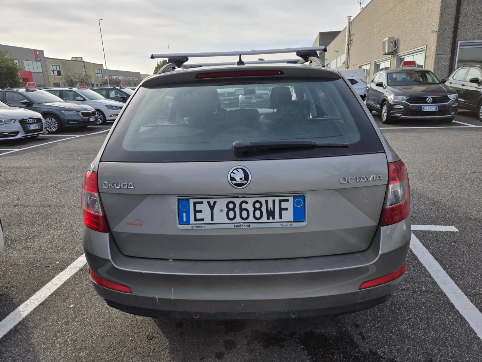 Skoda Octavia 1.6-DSG NAVI. TOP. - изображение 9