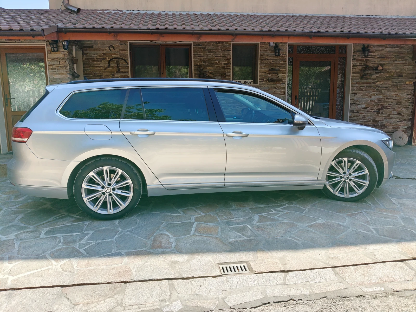 VW Passat 2.0 190 . LED | Mobile.bg   12