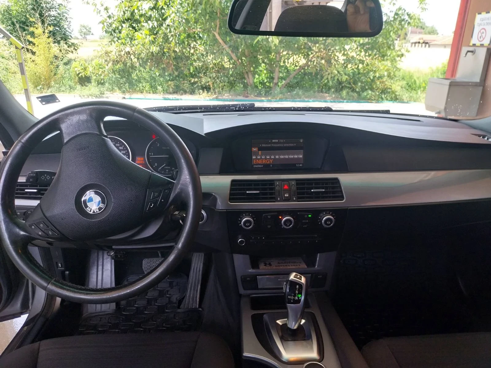 BMW 520  - изображение 6