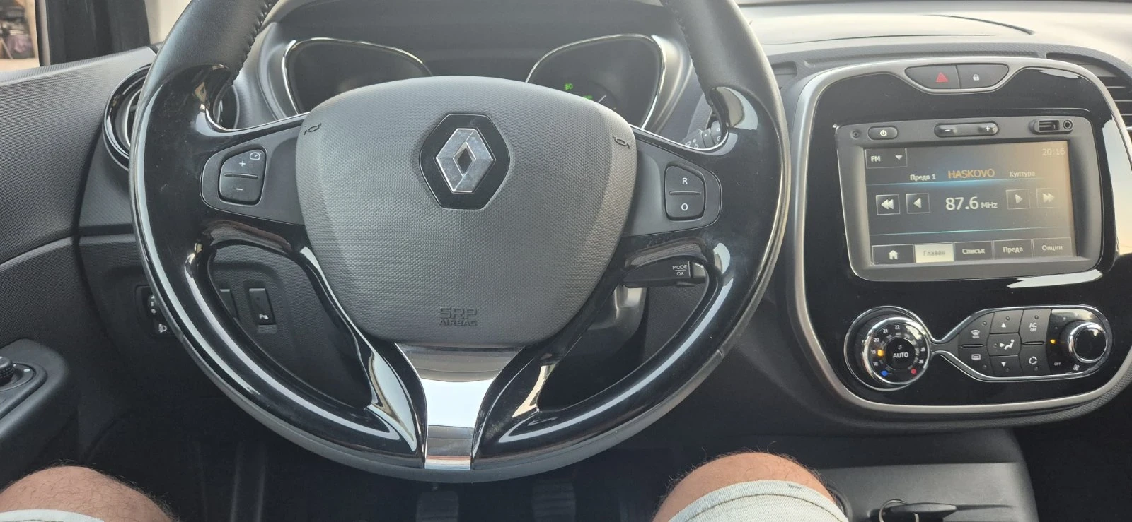 Renault Captur  - изображение 7