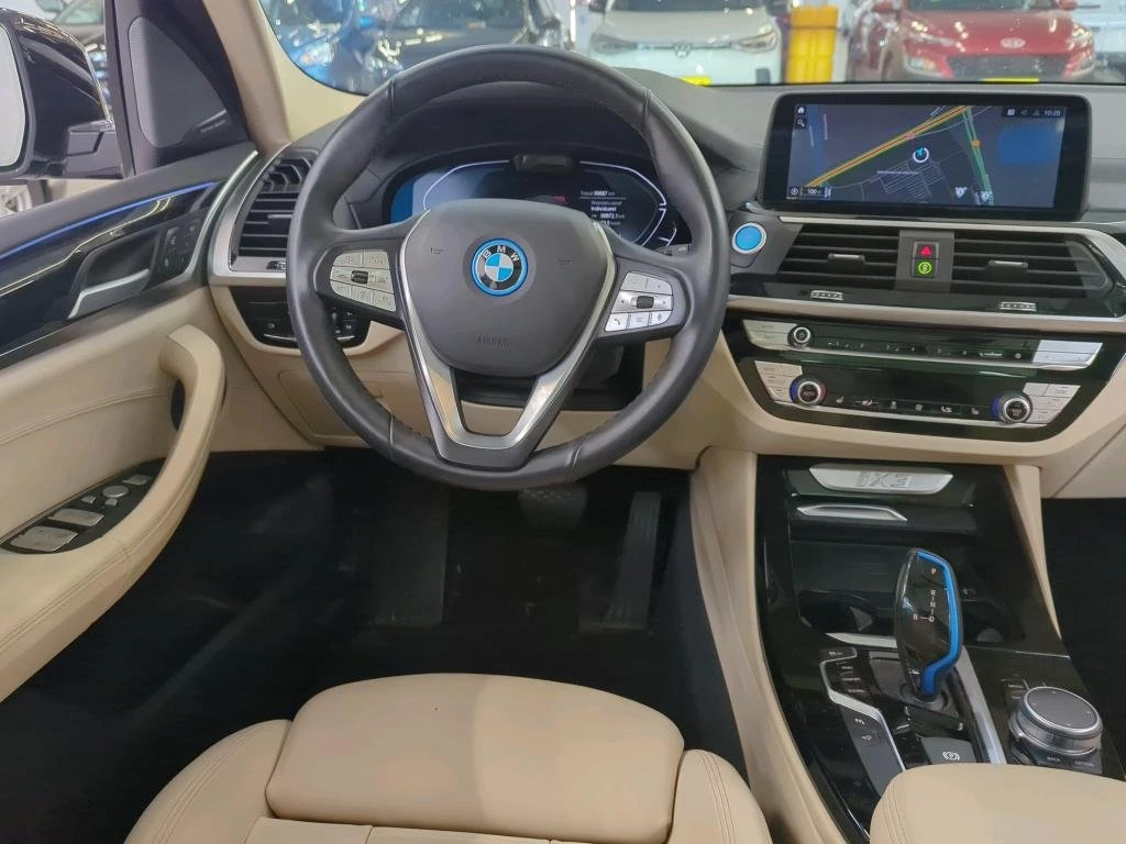 BMW iX3 BMW iX3 80 kWh High Executive  - изображение 7