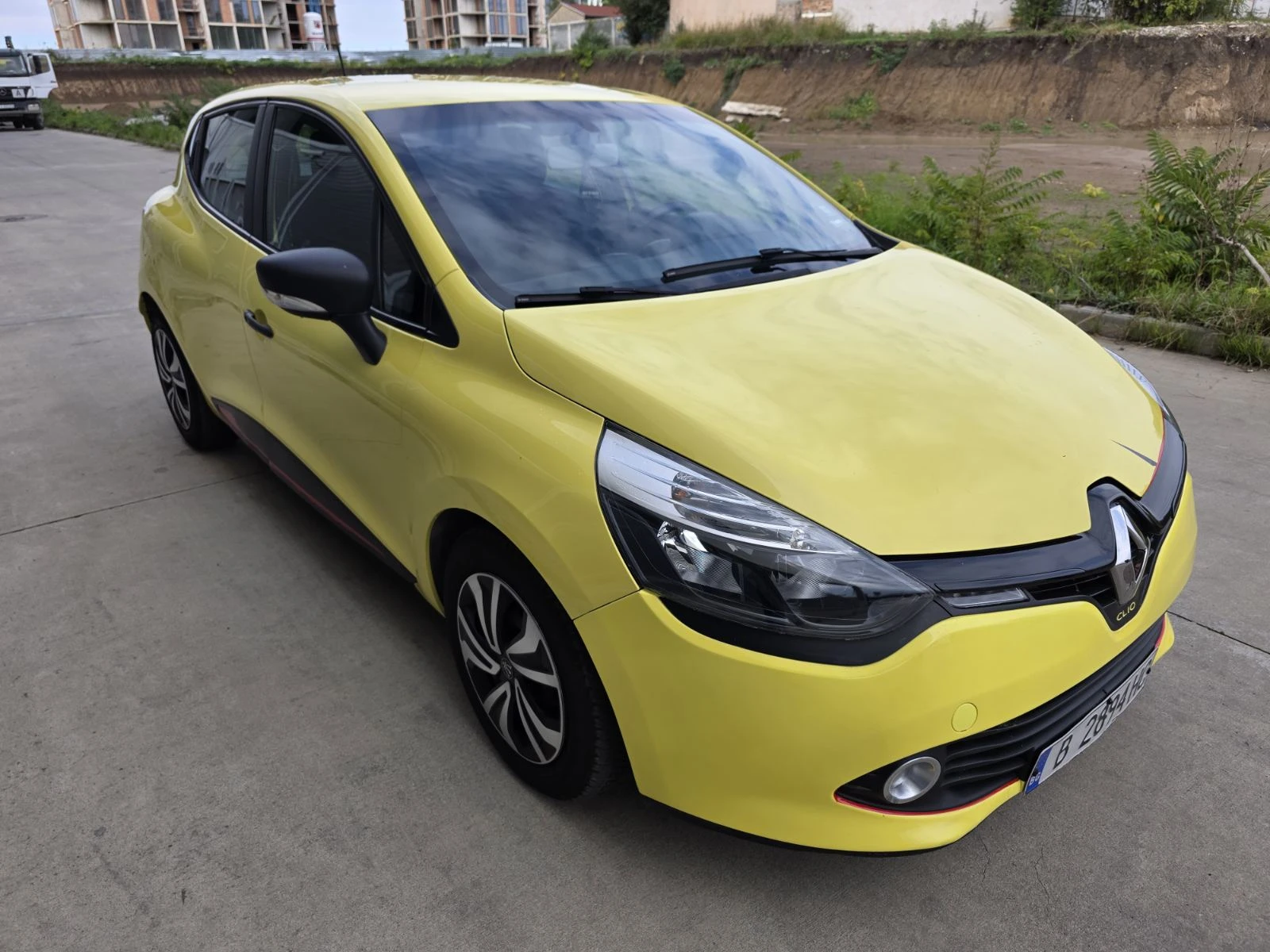 Renault Clio 1.2 - изображение 2