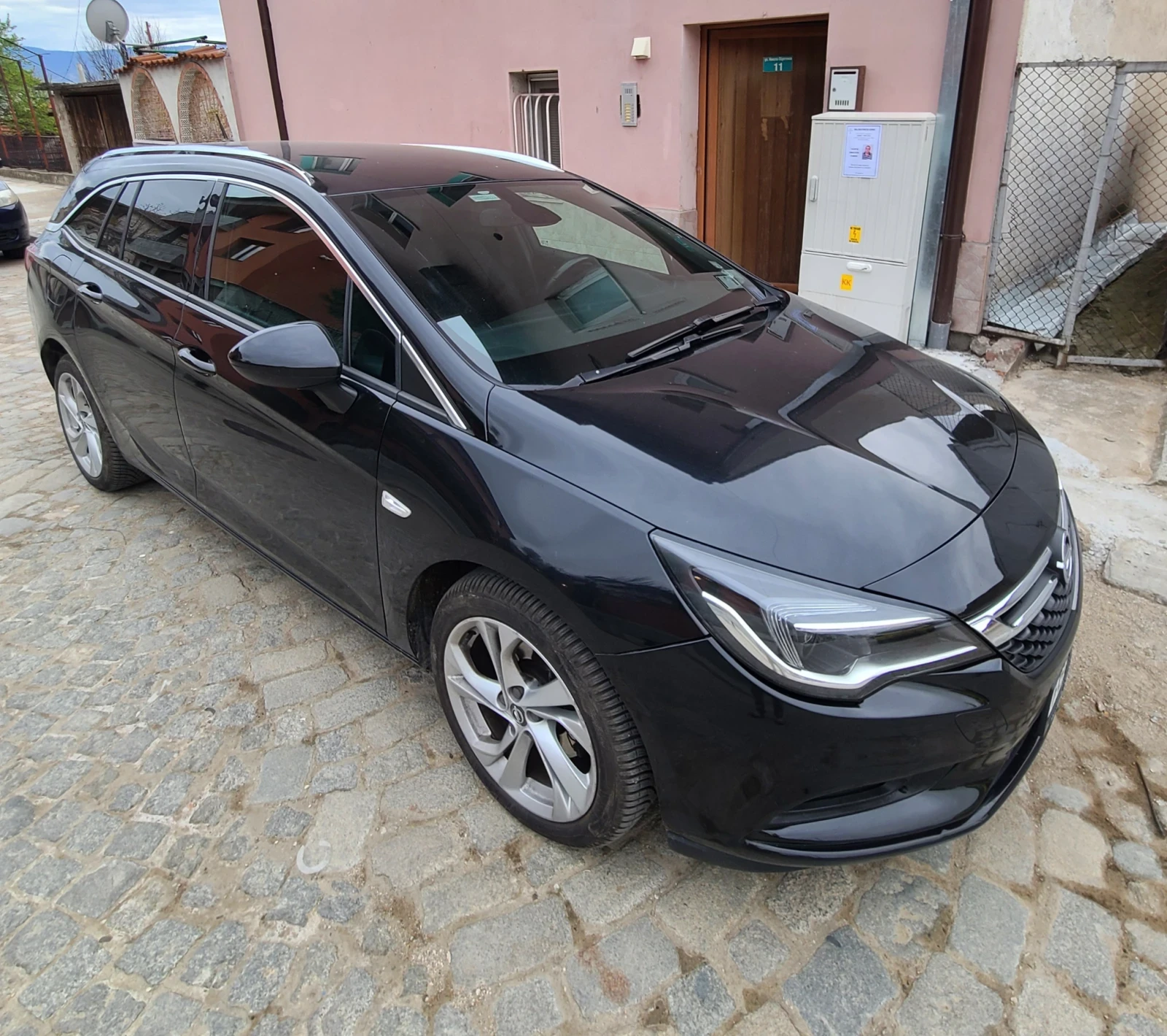 Opel Astra Opel astra 1.6 cdti 136hp sports tourer  | Mobile.bg   7