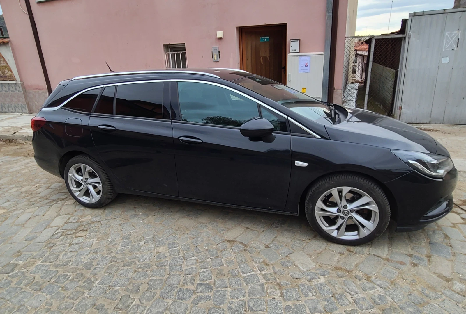 Opel Astra Opel astra 1.6 cdti 136hp sports tourer  | Mobile.bg   2