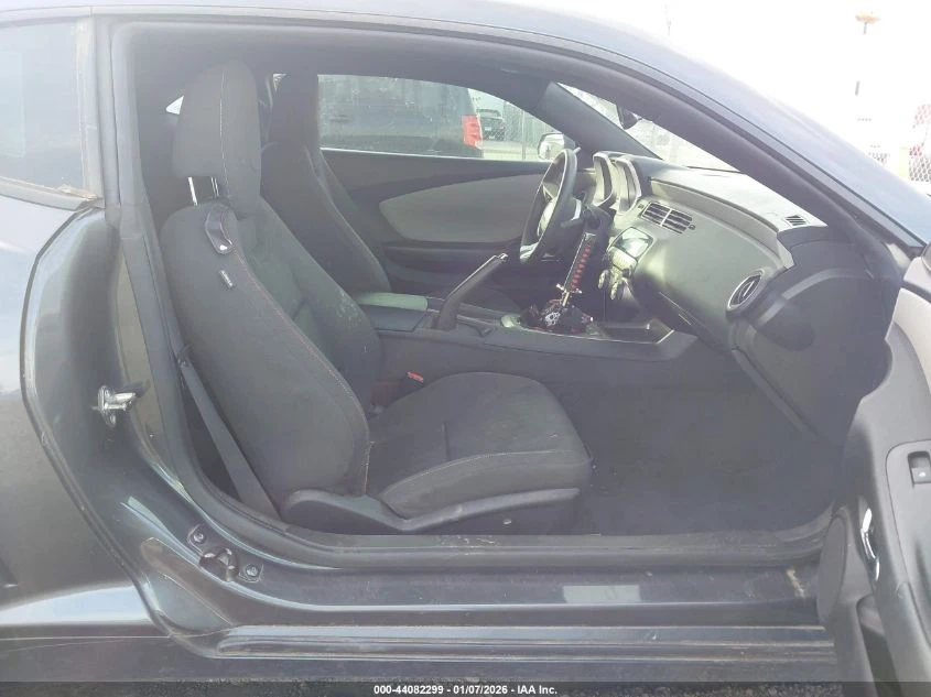 Chevrolet Camaro 3.6L V-6 DI, DOHC, VVT, 304HP Rear Wheel Drive | Mobile.bg � ����������� 10