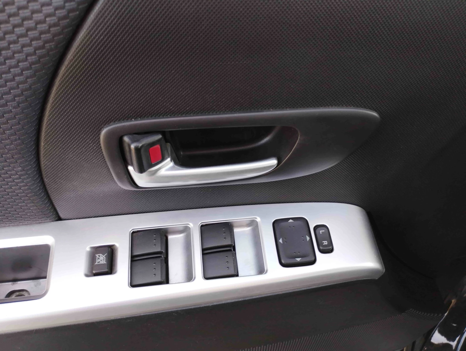 Mazda 5 2.0 | Mobile.bg � ����������� 14