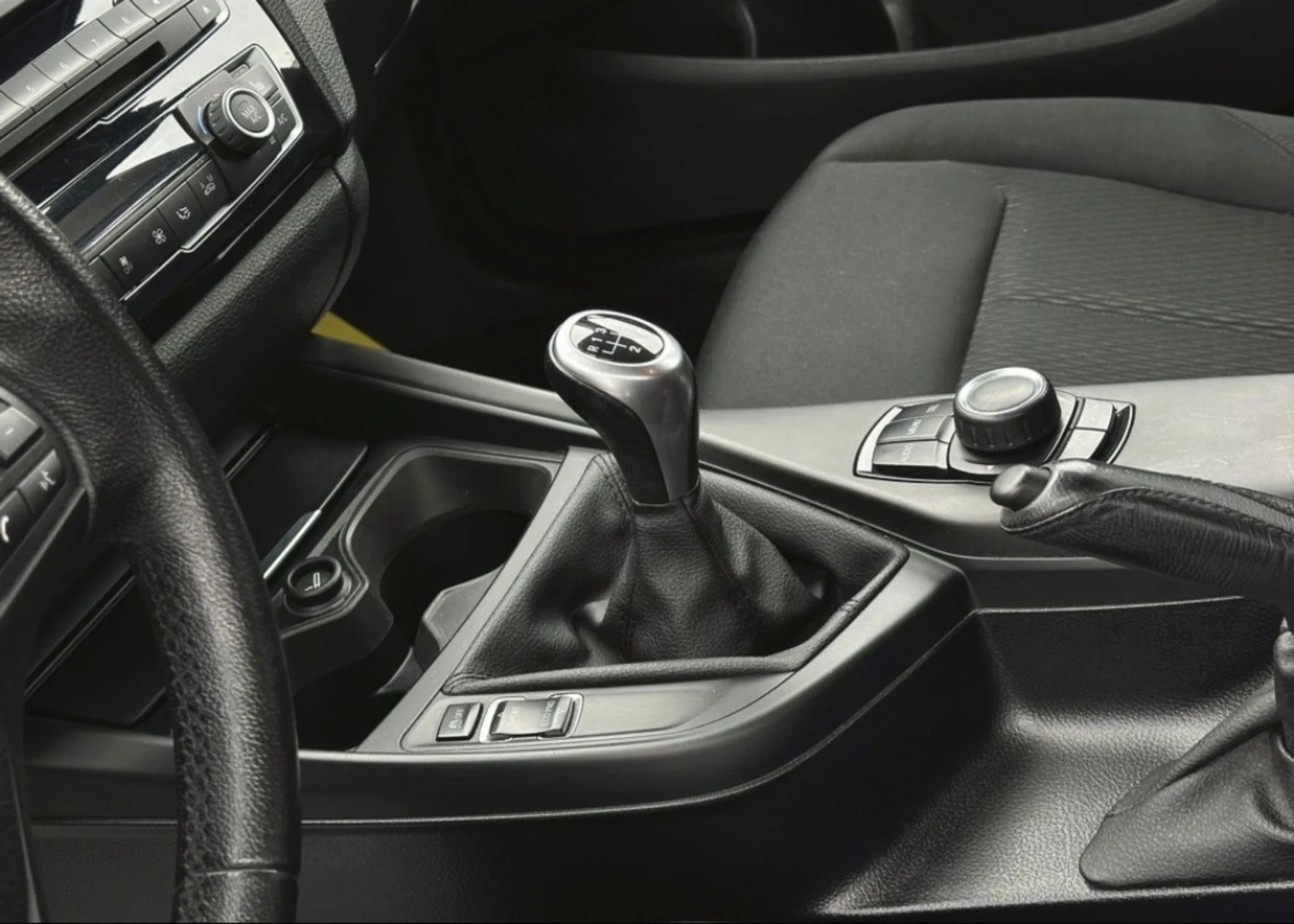 BMW 118 i | 1.5 | Ръчка | Задно  - изображение 10