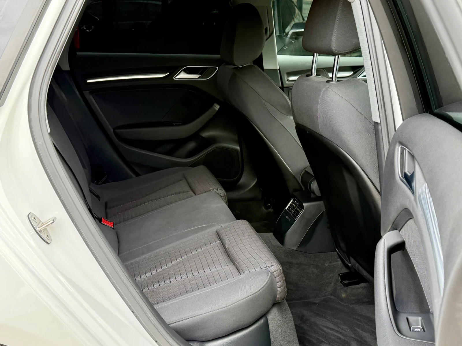 Audi A3 Facelift* 2.0TDI* Quattro* 4x4* ���������* Navi* � | Mobile.bg � ����������� 14