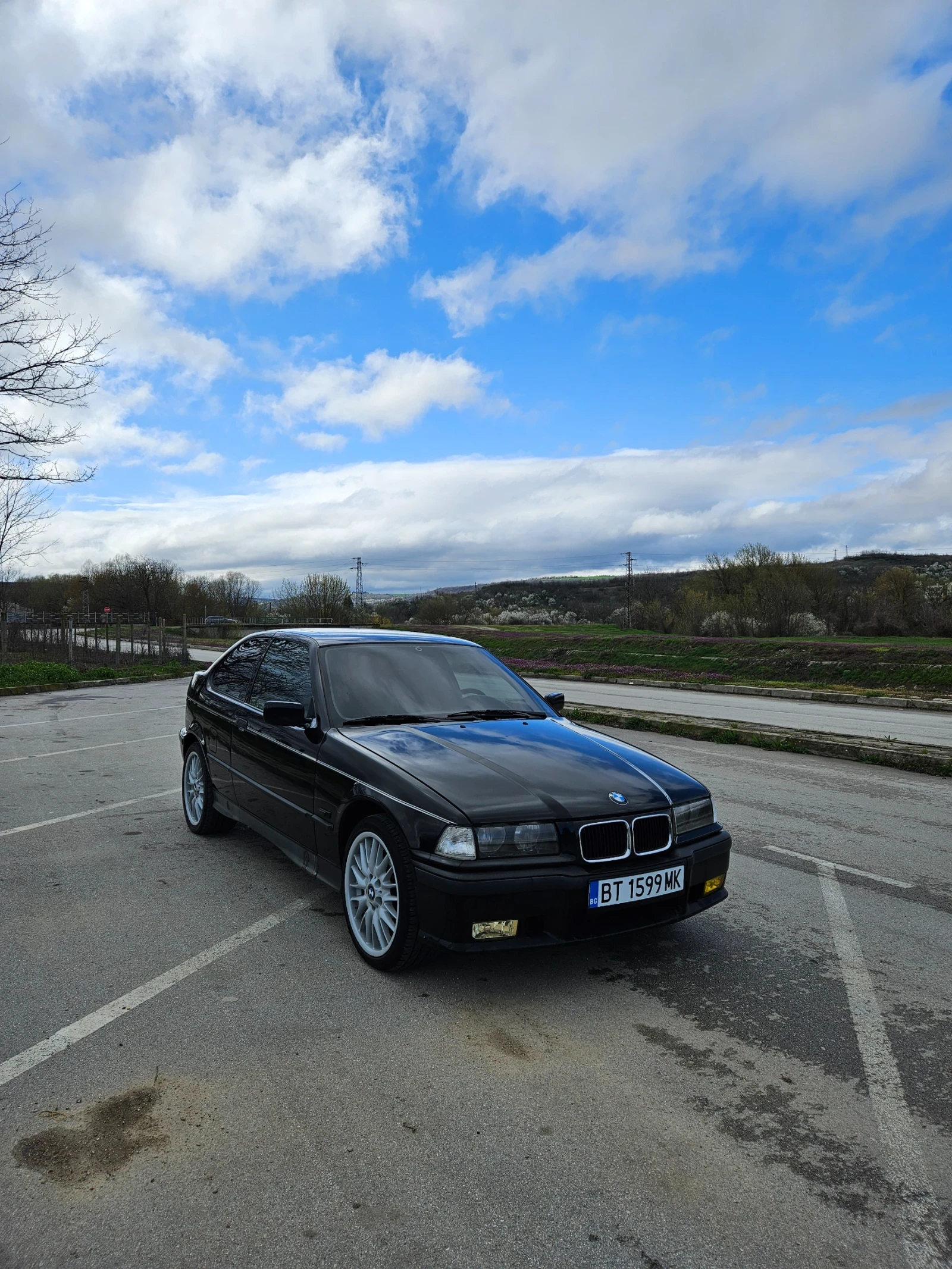 BMW 318 IS, снимка 2 - Автомобили и джипове - 54073765