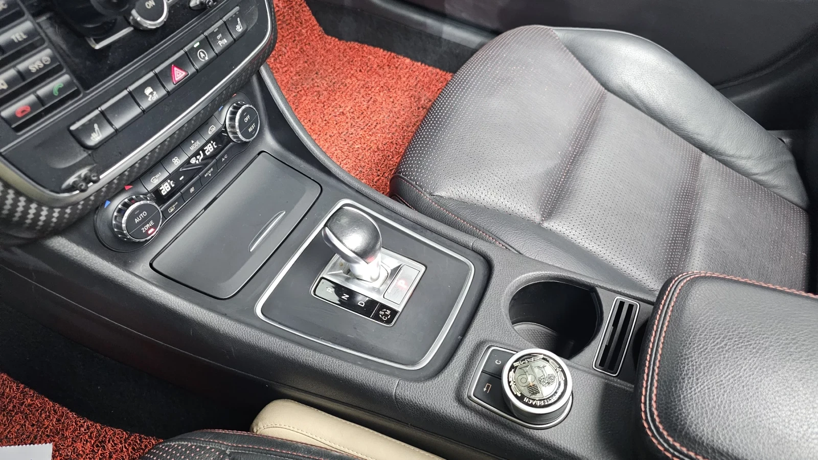 Mercedes-Benz A45 AMG M133* AMG High-Performance* CARBON* ������ ���� | Mobile.bg � ����������� 12