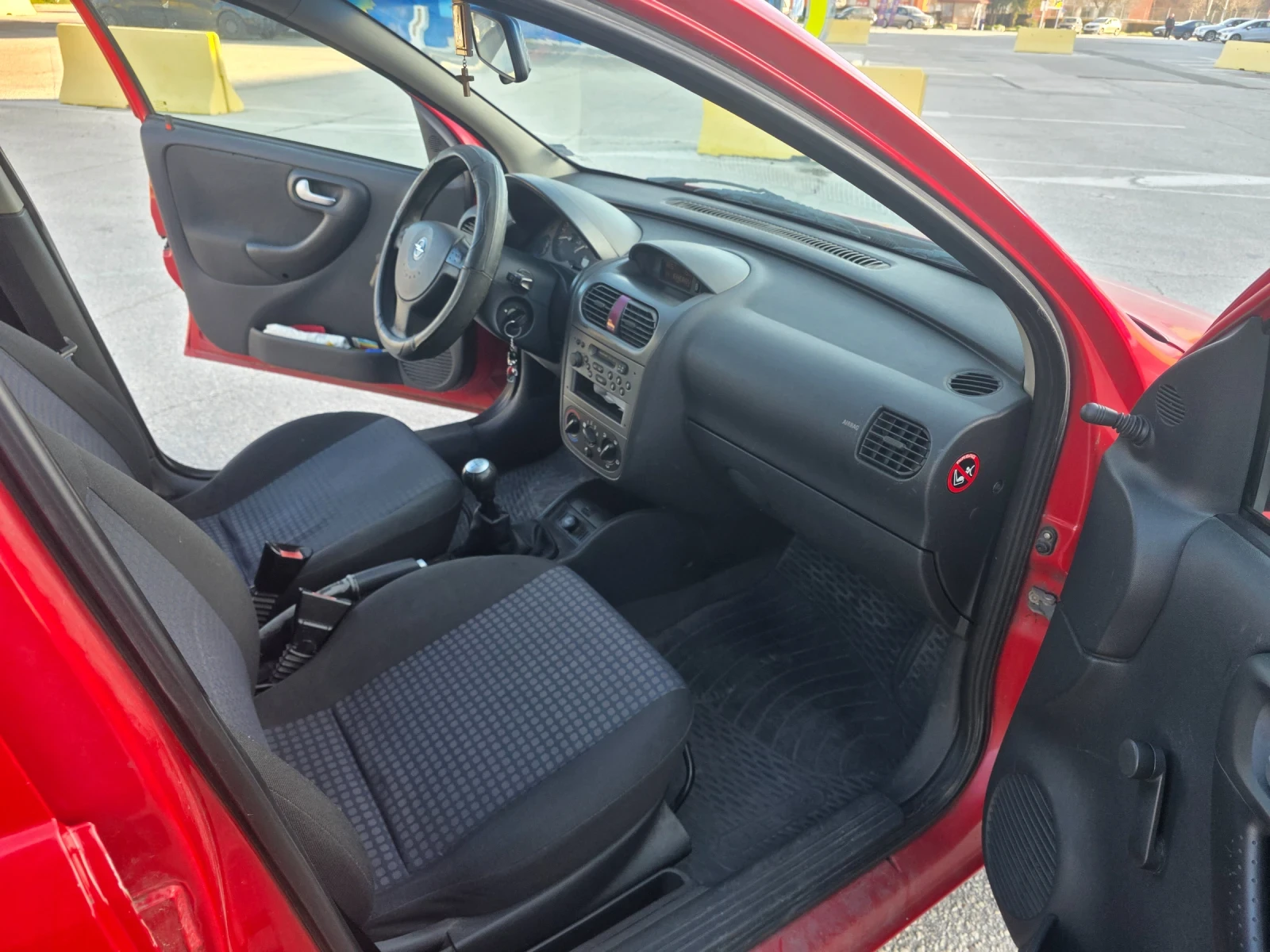 Opel Corsa, снимка 11 - Автомобили и джипове - 54310594