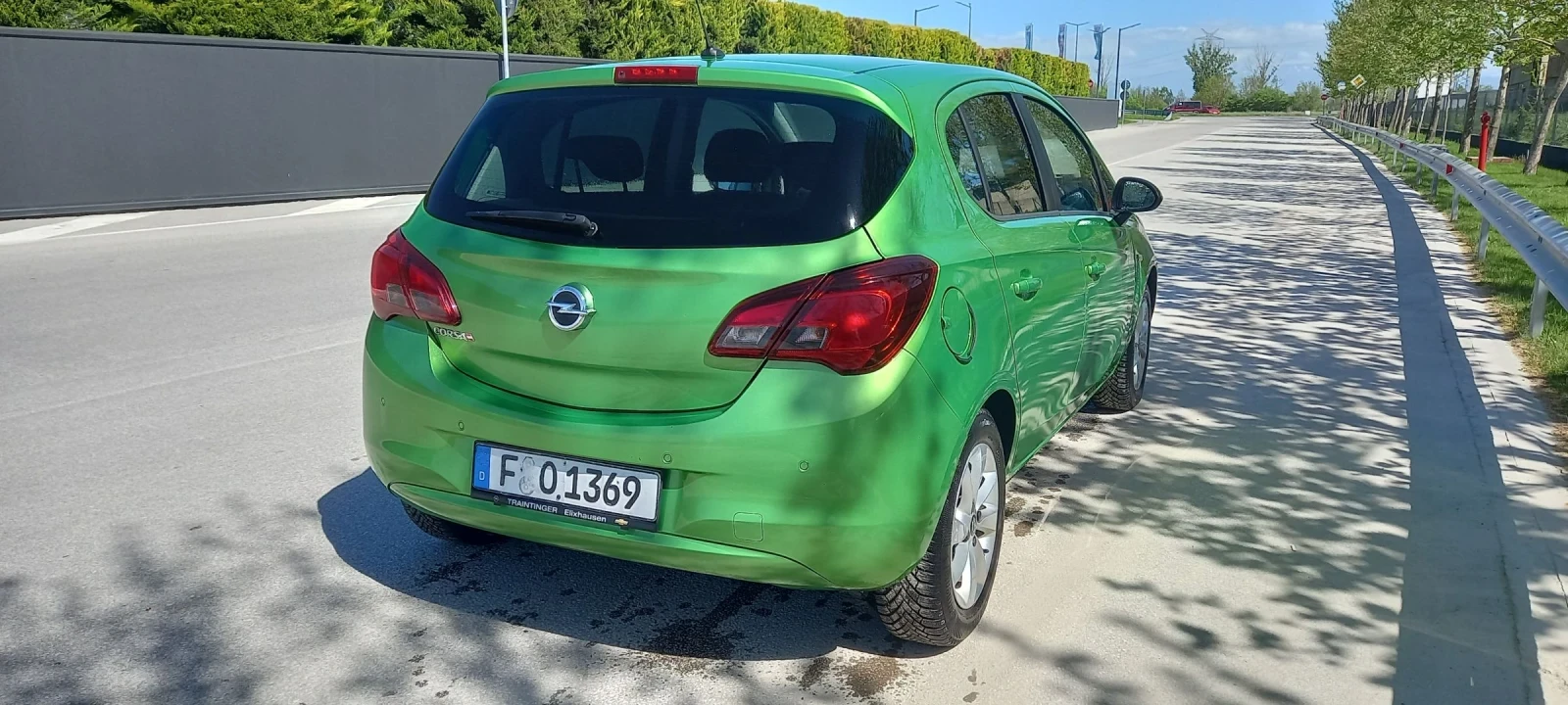 Opel Corsa 1.4, снимка 3 - Автомобили и джипове - 54332391