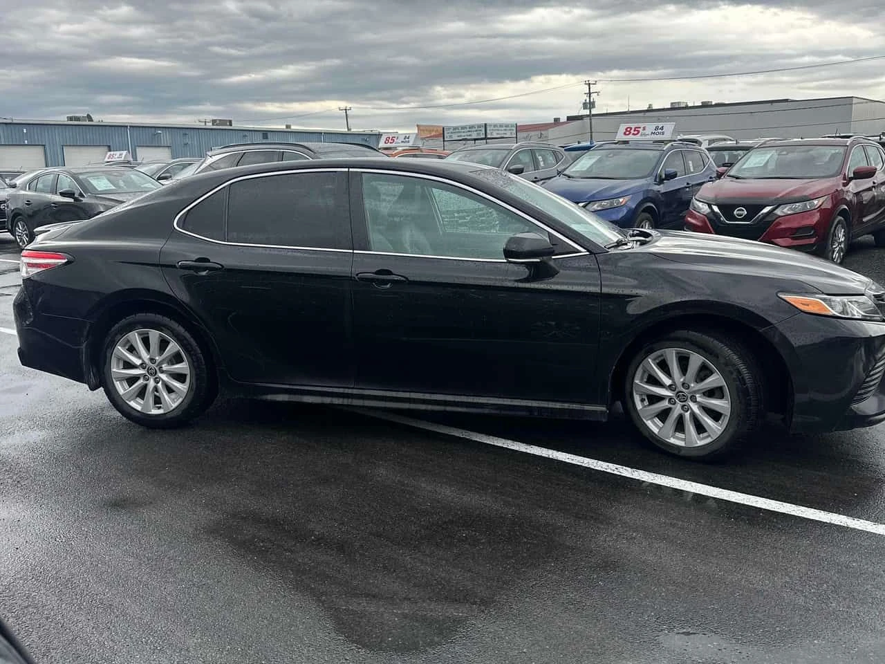 Toyota Camry ПОДГРЕВ/КОЖА/SE/CARFAX/ФИНАНСИРАНЕ, снимка 12 - Автомобили и джипове - 54633259