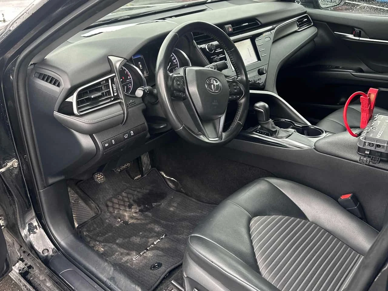 Toyota Camry ПОДГРЕВ/КОЖА/SE/CARFAX/ФИНАНСИРАНЕ, снимка 14 - Автомобили и джипове - 54633259